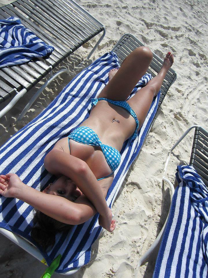 25P Comment Your Fantasy about these Bikini Teens Vol 3