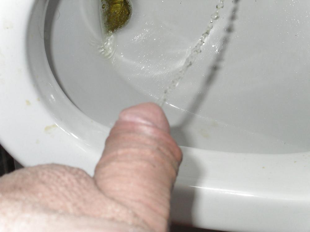 8P Beim Public Pissen