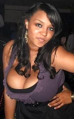 25P Thick Bitches - Fat Titties IV