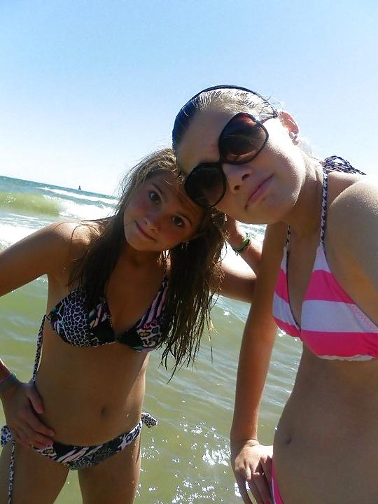 25P Comment Your fantasy about these bikini TEENS 4