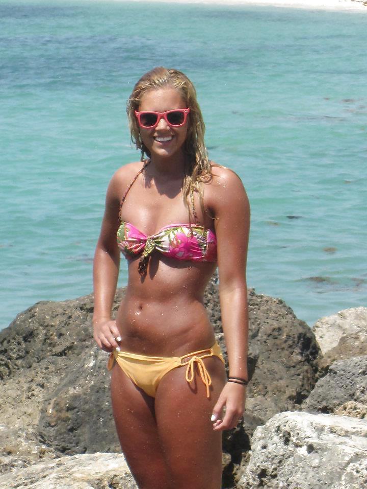 25P Comment Your fantasy about these bikini TEENS 4