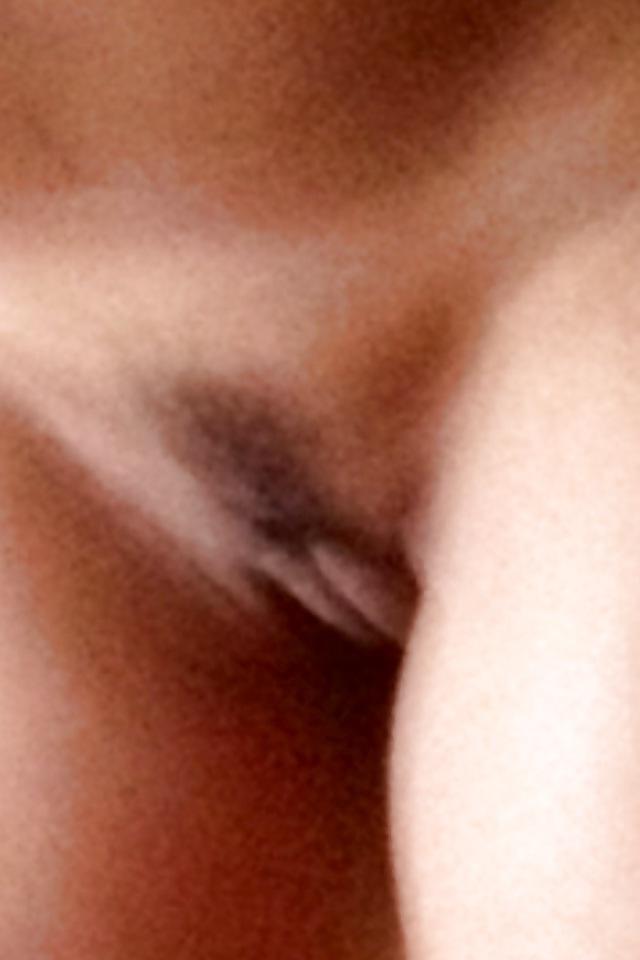 11P Trimmed pussy thick nipples