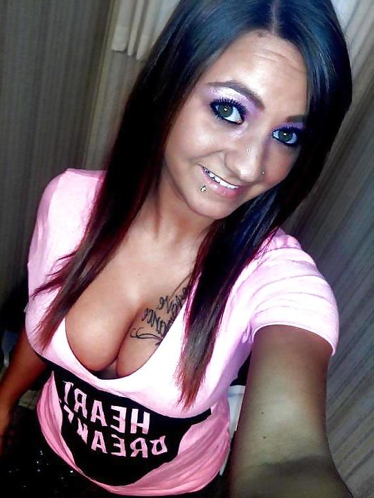 17P Tattoed College Bimbo With Huge Tits