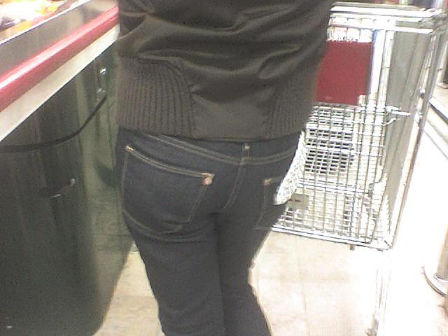 25P Teens in tight jeans 06