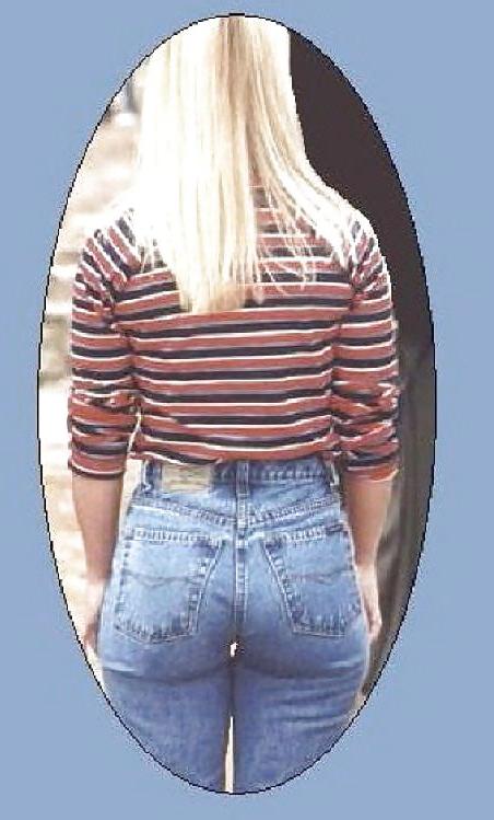 25P Asses in jeans