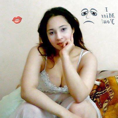 15P Sexy arabian girls