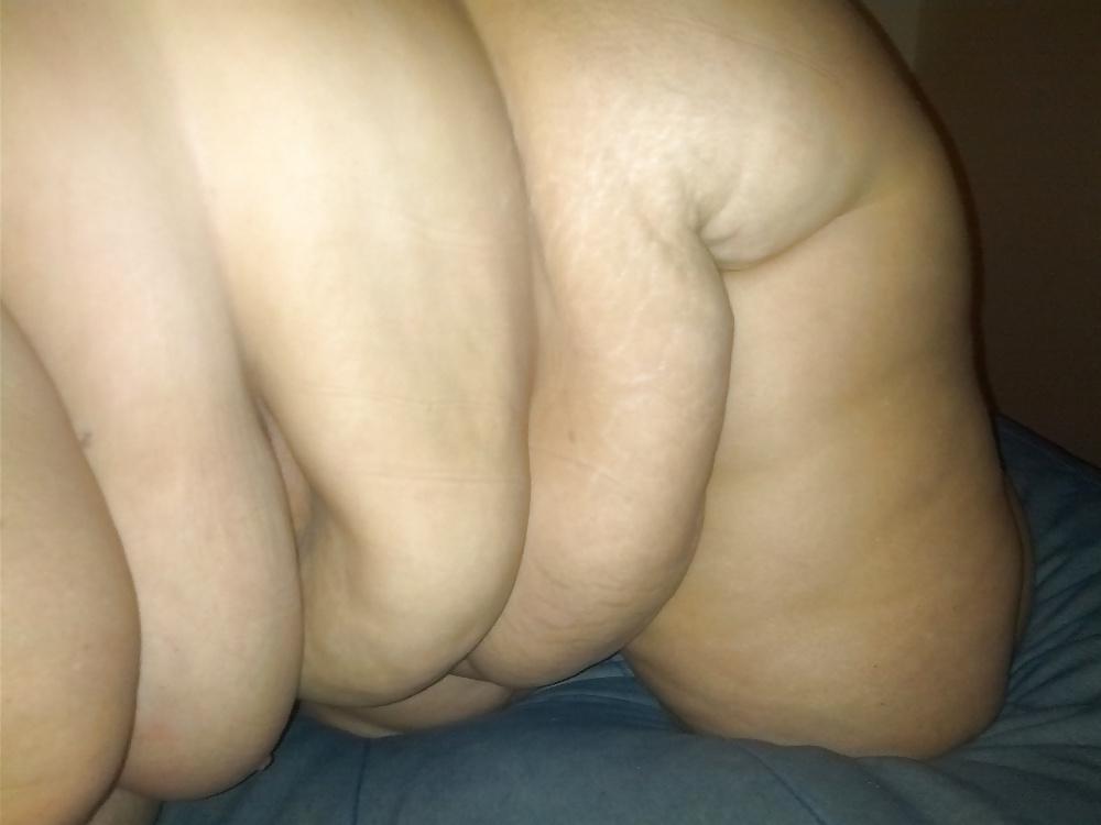13P Sexy BBW & Her Gorgeous Fat Rolls!!!