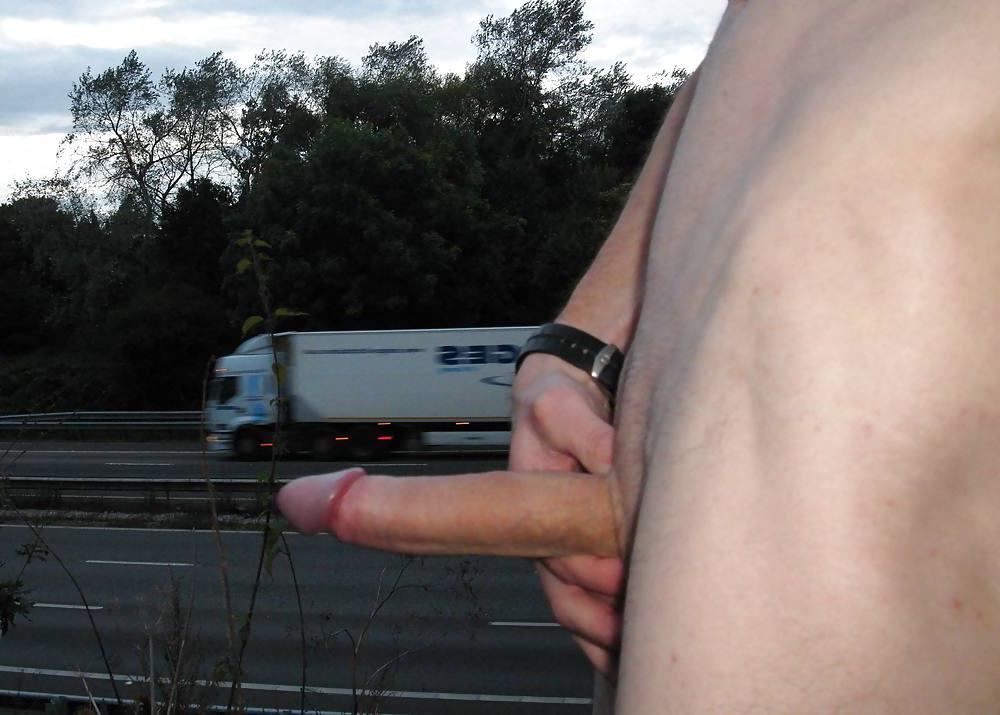 7P Public nude