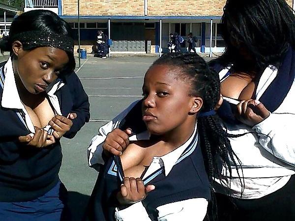 20P Mzansi girls ...HOTTTTTT