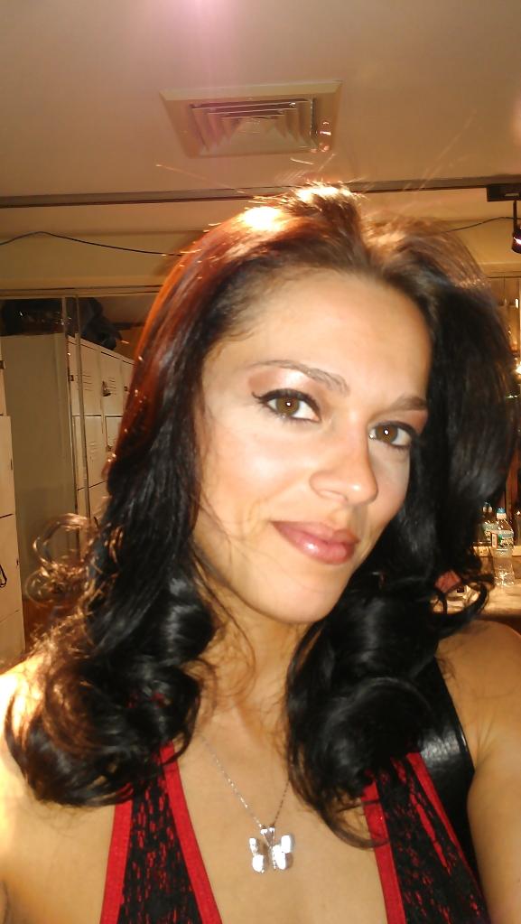 25P My Many Sexy Coworkers in The Adult Entertainment Industry 