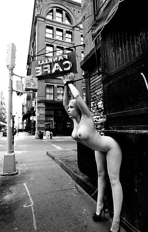 23P Teens Public Nudity