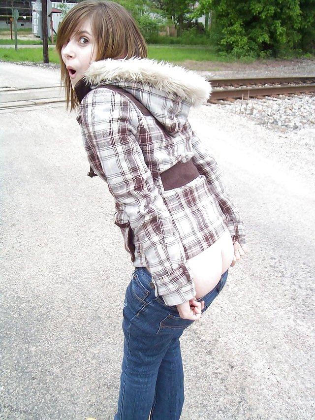 23P Teens Public Nudity