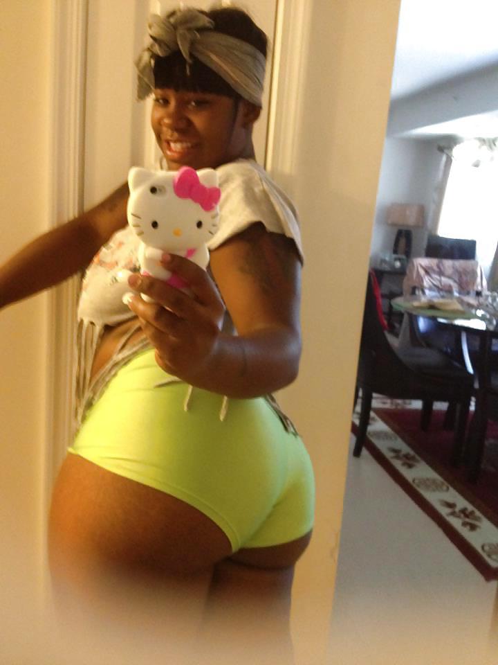 21P I love a thick bitch