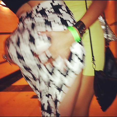 25P Phat Asses & Curvy Bodies - Self Shots