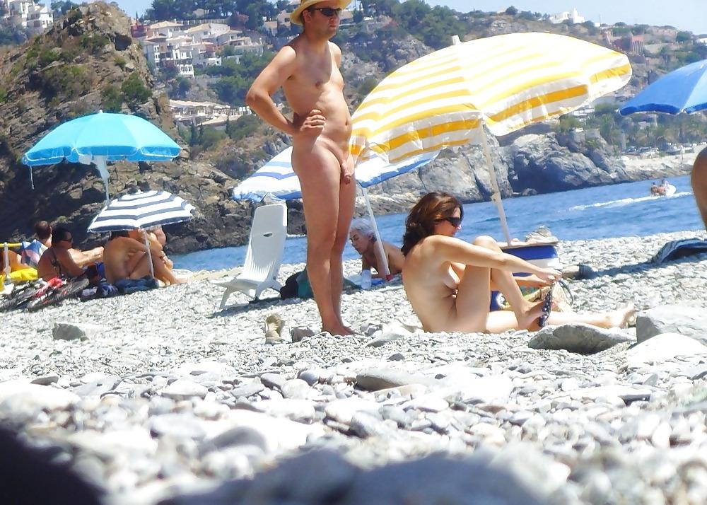 25P Nude couples 2