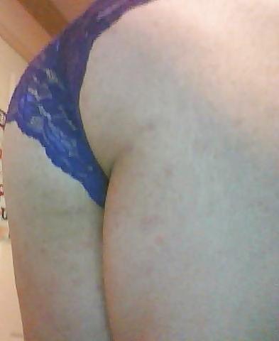 4P Shorts with thong under