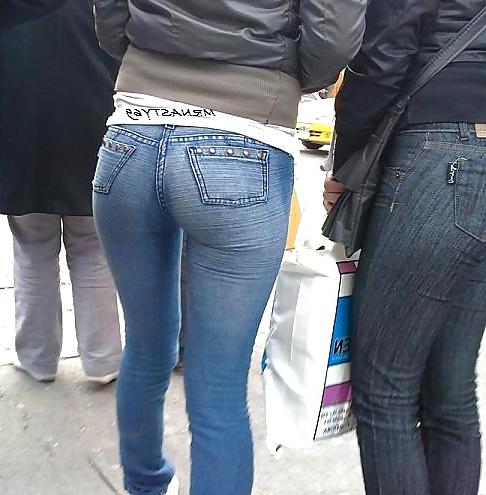25P Wife In Tight Jeans #15
