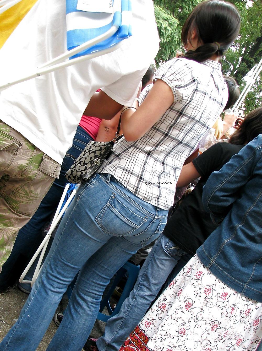 25P Wife In Tight Jeans #15