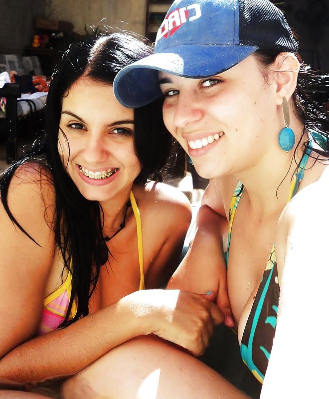 18P Hot Brazilian Girl in Bikini n1
