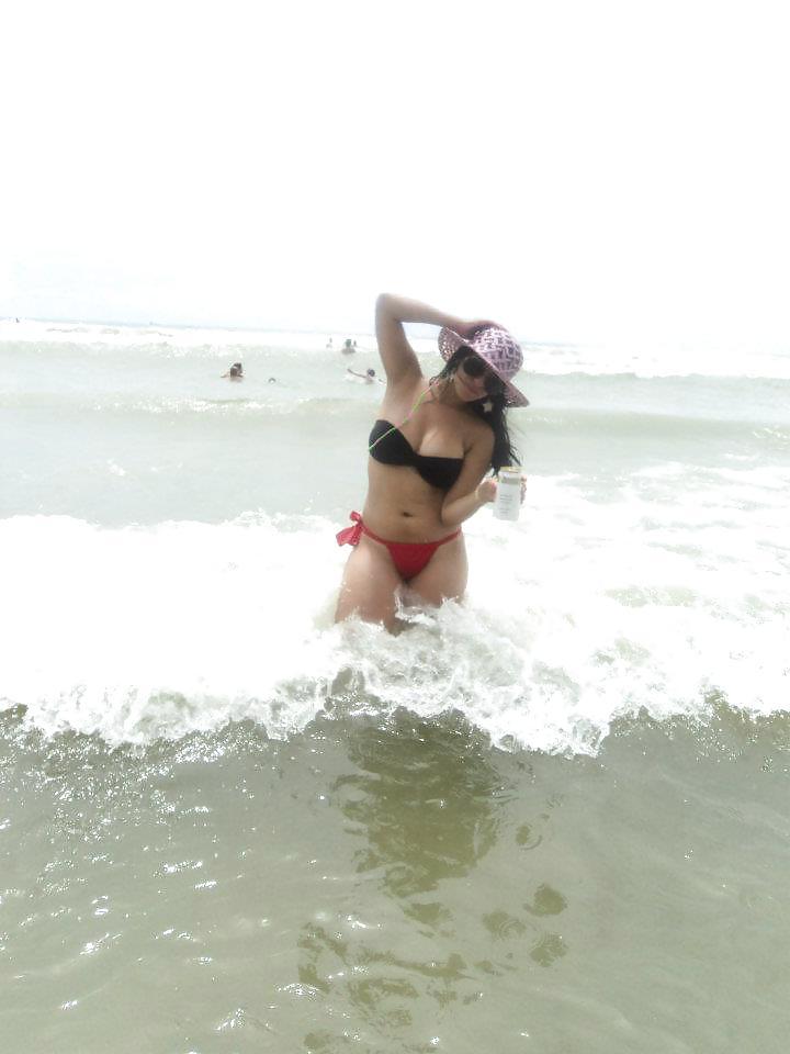 18P Hot Brazilian Girl in Bikini n1
