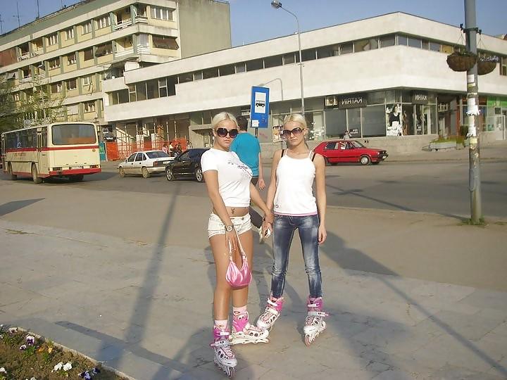 25P Queens in Jeans LXX
