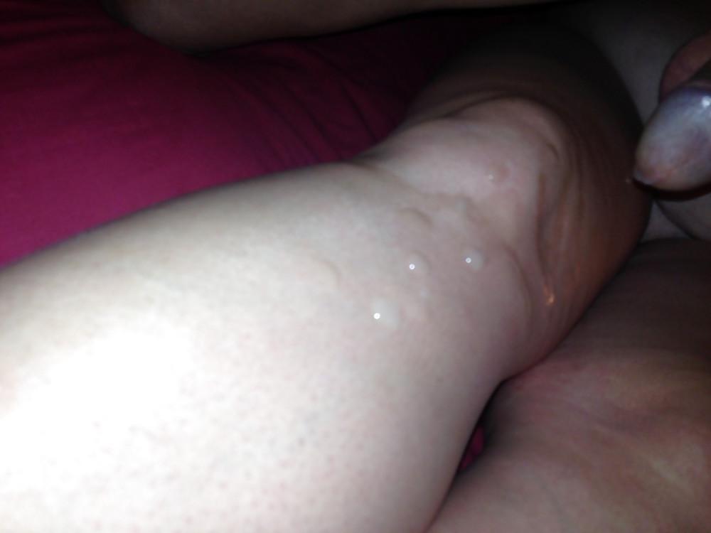 10P Glass dildo prostate cum onto wifes legs