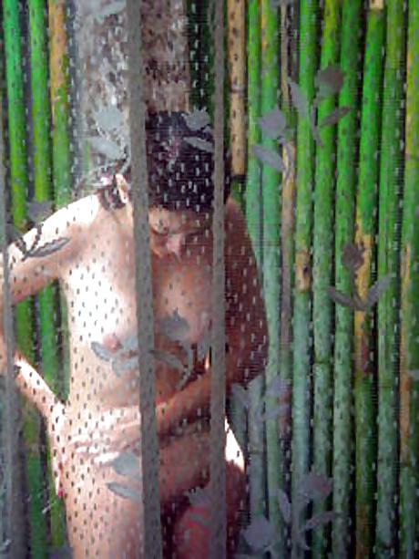25P Pinoy Actress and FHM Model Maui Taylor