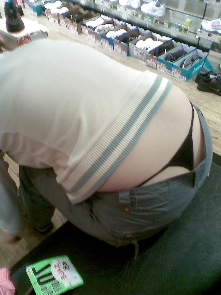 25P Thong 3