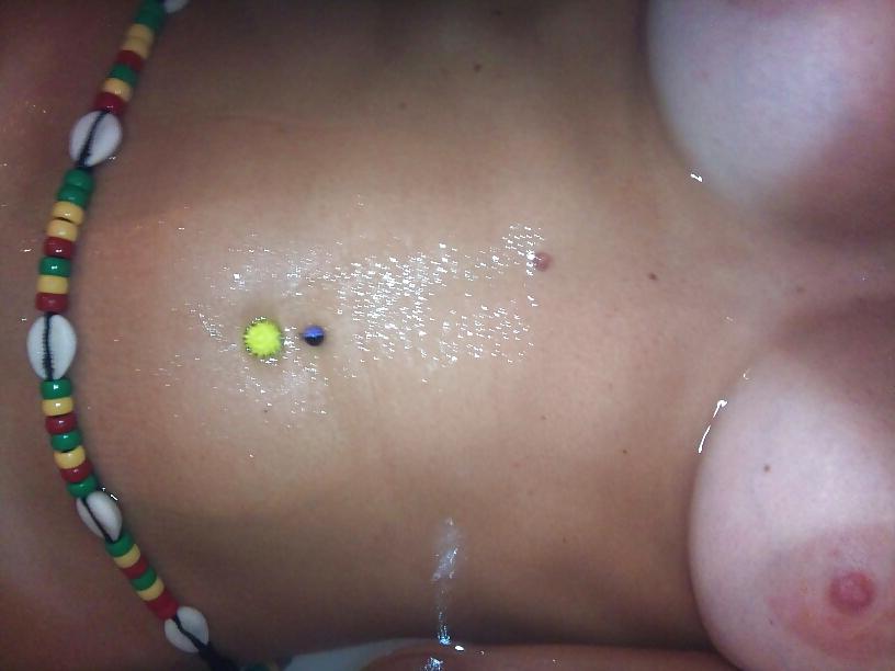 6P My sexy fuckfriend in the bathroom