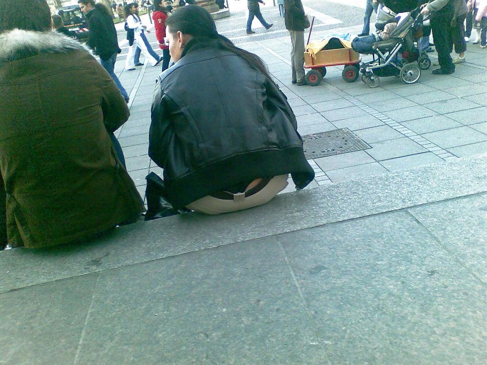 25P Thong 32