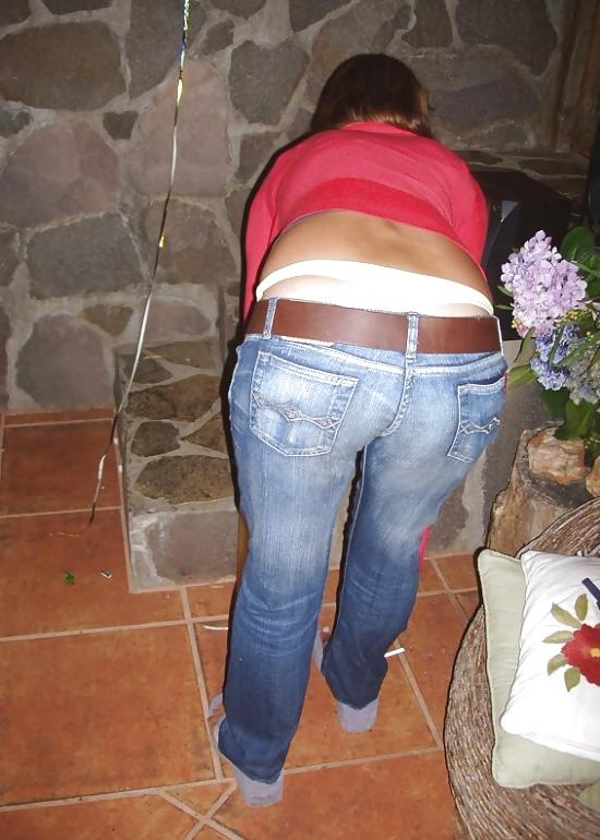 25P Thong 32