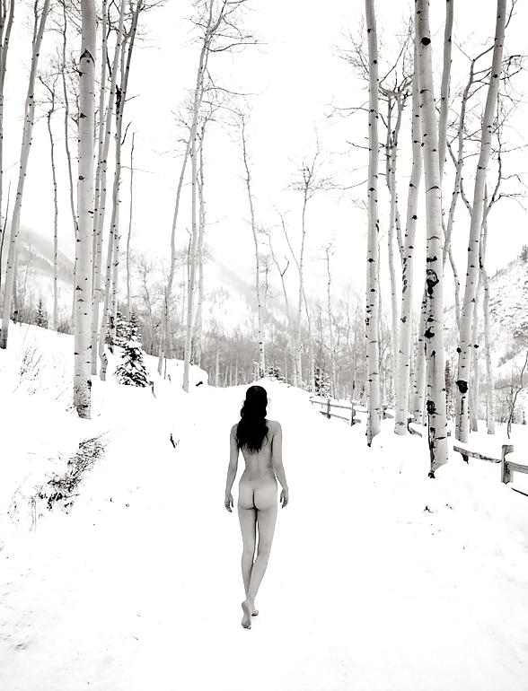 25P Quality pictures babes 3 art black & white