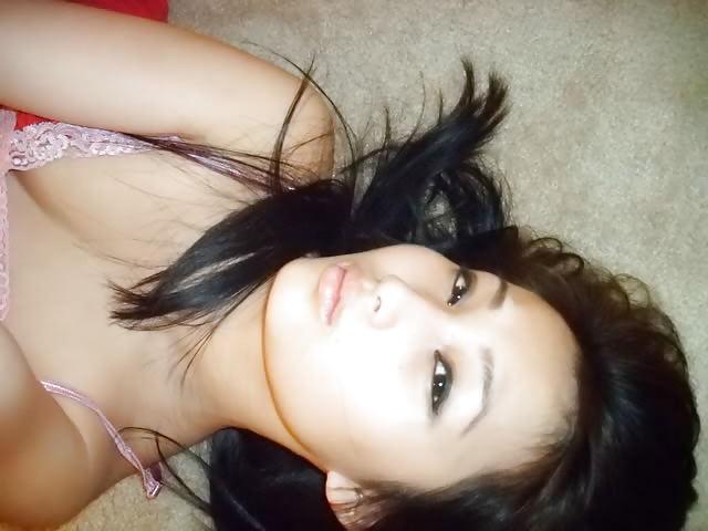 25P Sexy Hmong Model