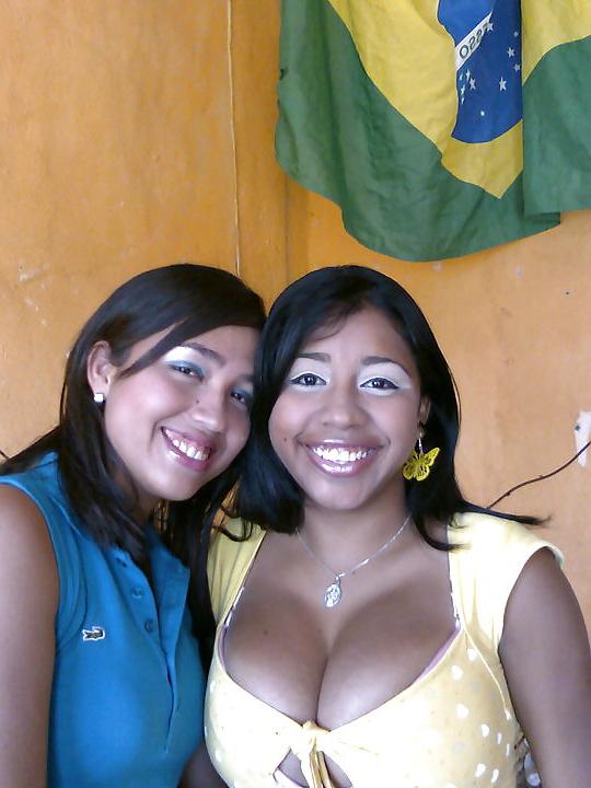 16P Busty Brazilian: Rebecca