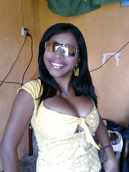 16P Busty Brazilian: Rebecca