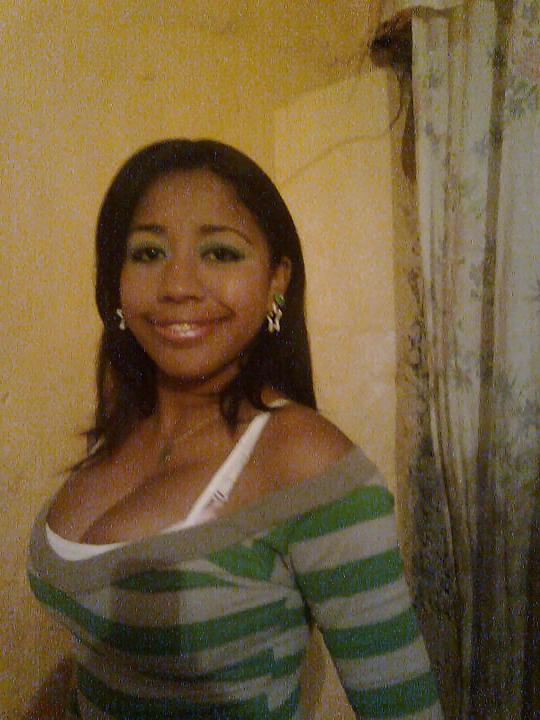 16P Busty Brazilian: Rebecca