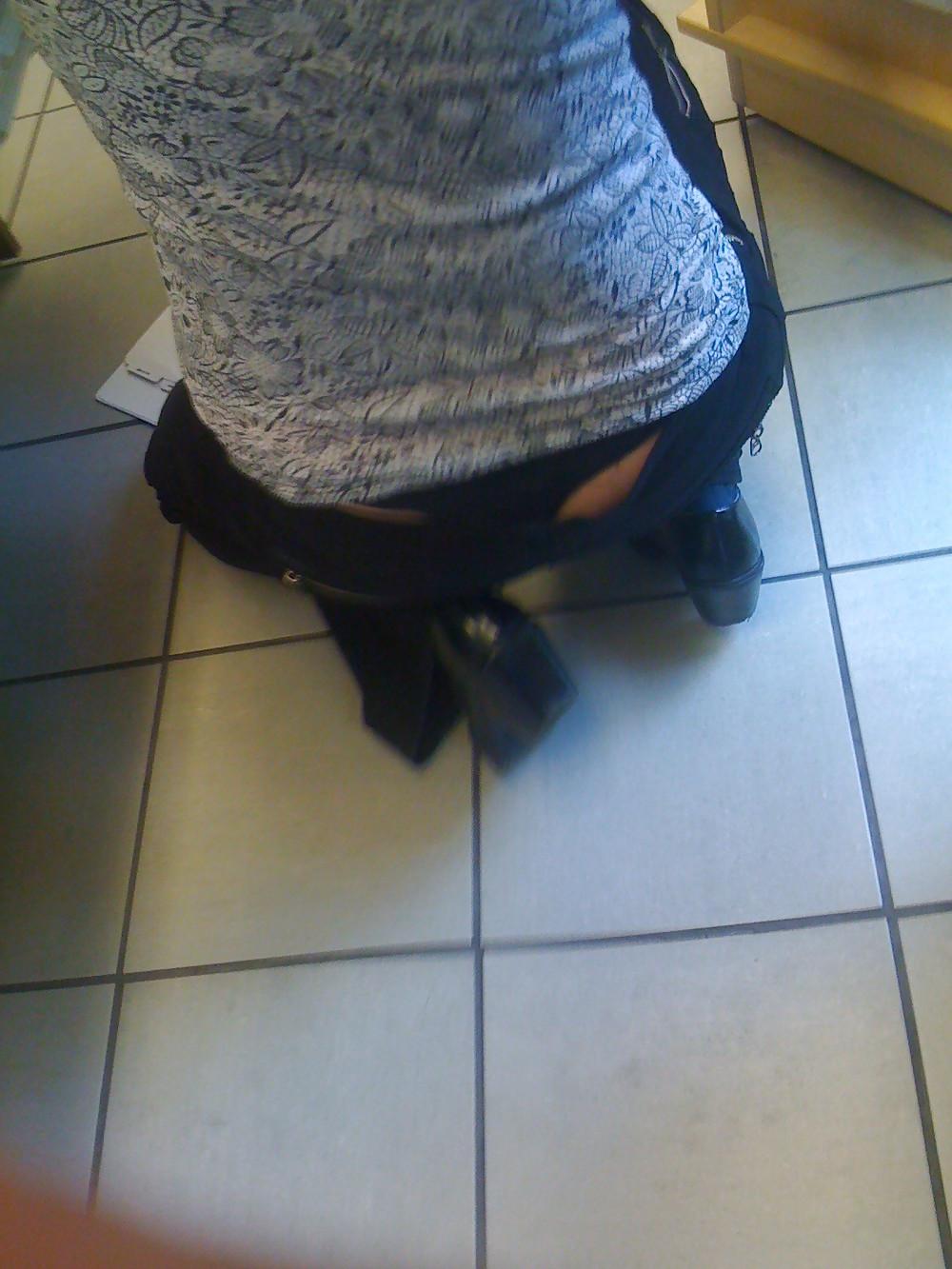 25P Thong 21