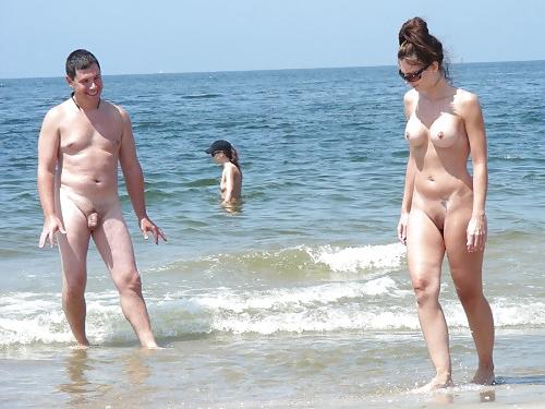 25P Nude couples