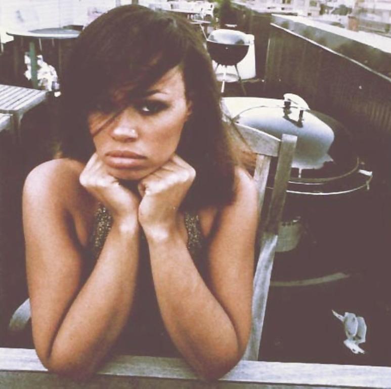 24P Jerk Off To ... Elle Varner (R&B Singer)