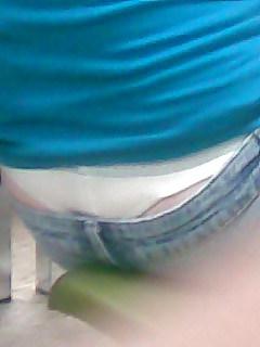 25P Thong 40