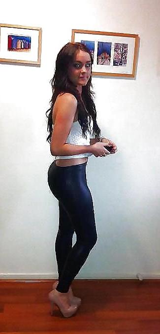 25P Sluts in tight pants! 3