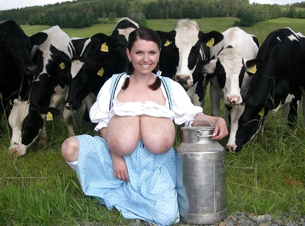 25P Milk,milk,milk!!!( Udders Ready For Milking)