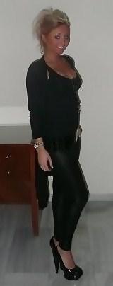 25P Sluts in tight pants! 6