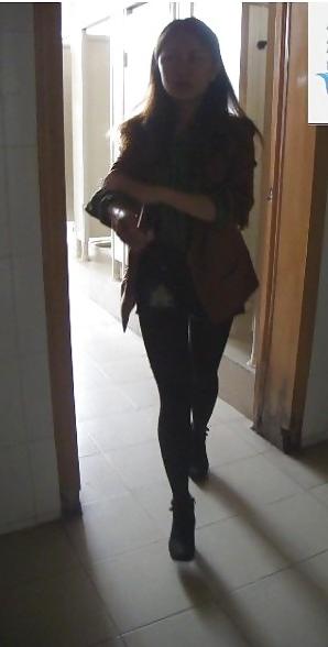 25P Chinese girl