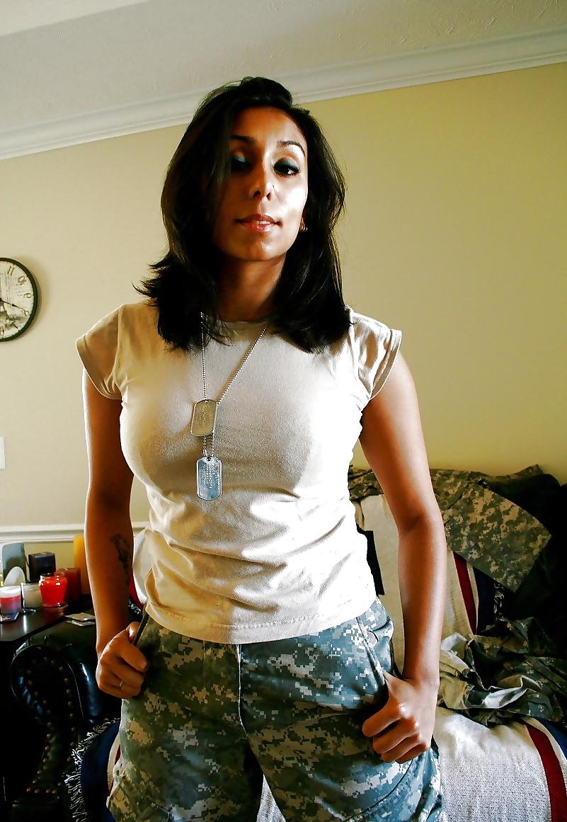 25P Army Chick