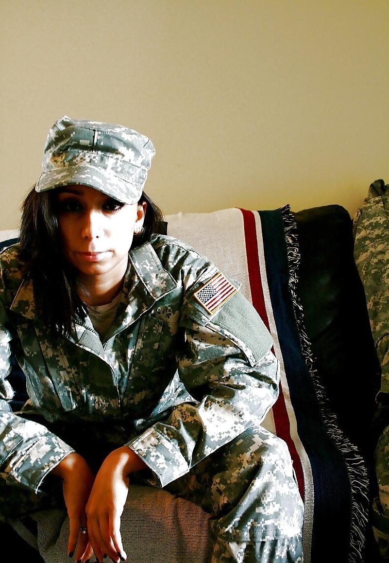 25P Army Chick