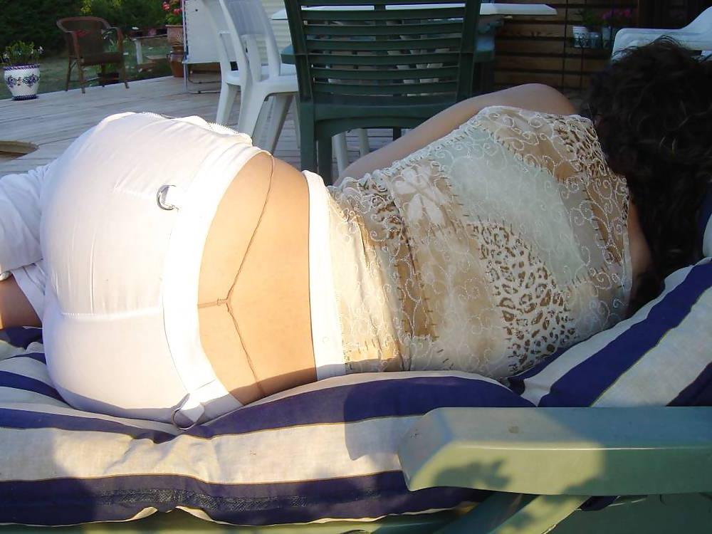 25P Thong 77