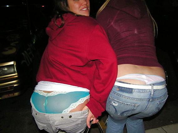 25P Thong 77