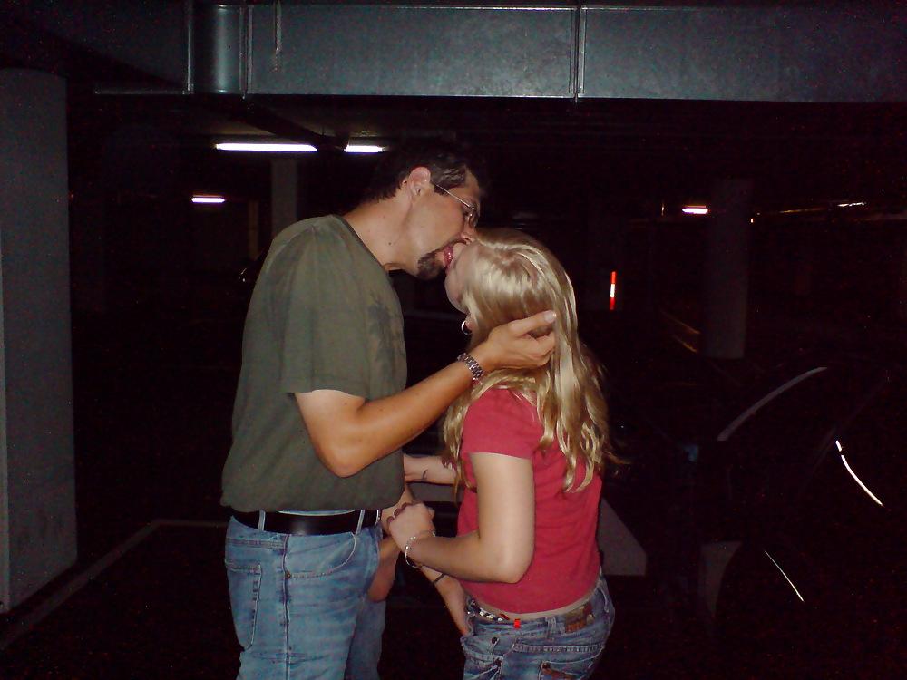 15P Blonde Teenyhure public gefickt