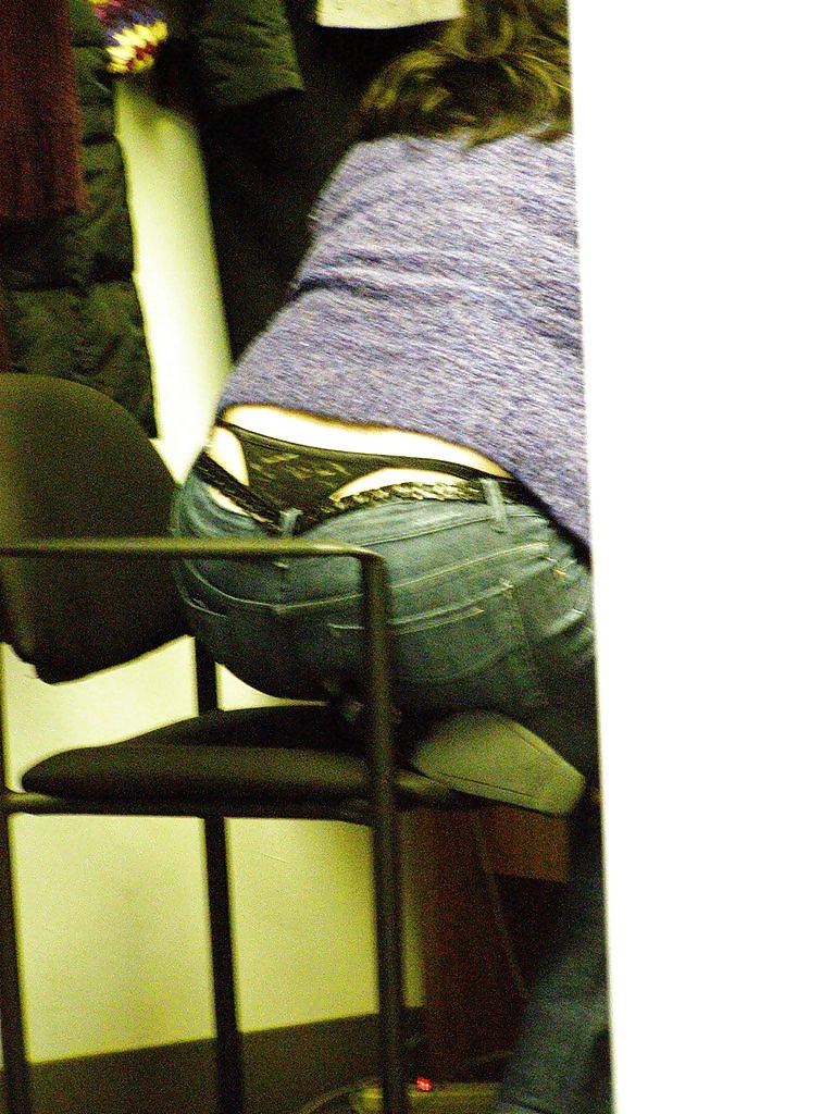 25P Thong 33